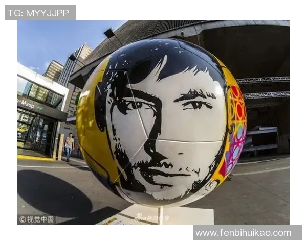 街头恶搞足球明星的搞笑瞬间揭示了他们不为人知的一面