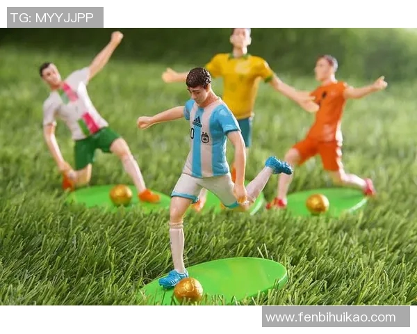 高清足球明星手办男生图片展示让你感受球场魅力与热情 高清足球明星手办男生图片展示让你感受球场魅力与热情